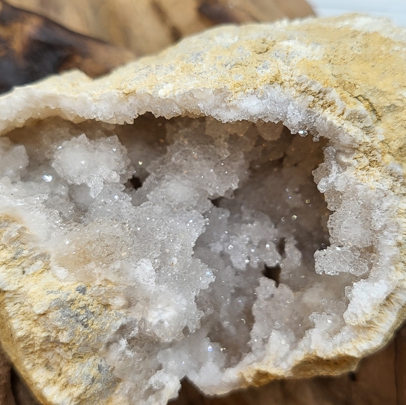 Natural Raw Quartz Geode - NWOT - Picture 6 of 16